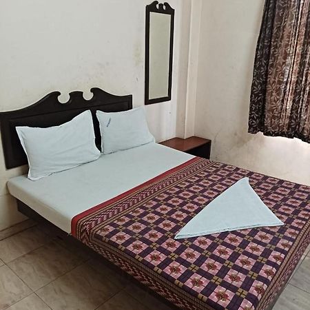 Hotel Ambika Palace Chennai Exterior photo